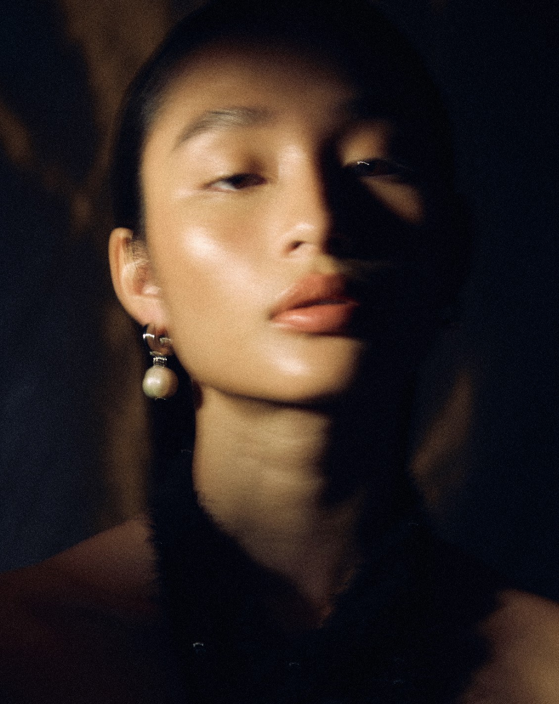 Chunky Cycle Pearl Hoops